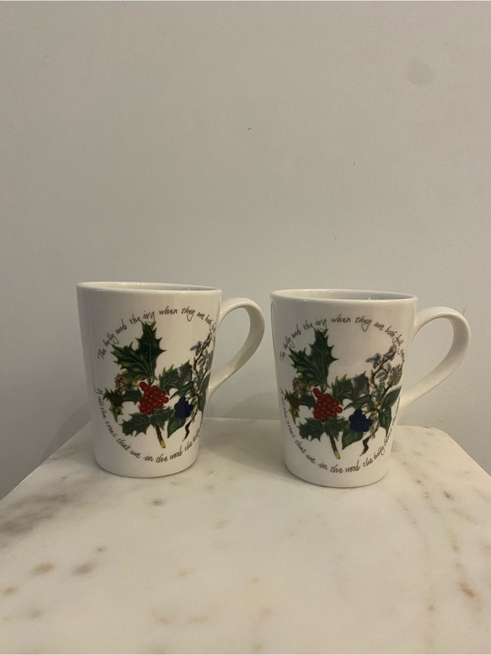✨ Vintage Portmeirion “The Holly & The Ivy” Mug Set — Set of 2 ✨